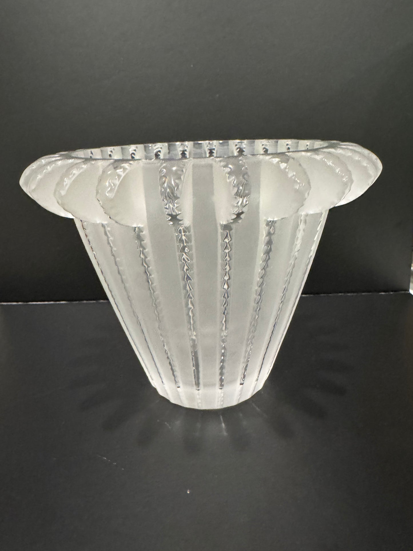 Lalique Royat Vase Pristine