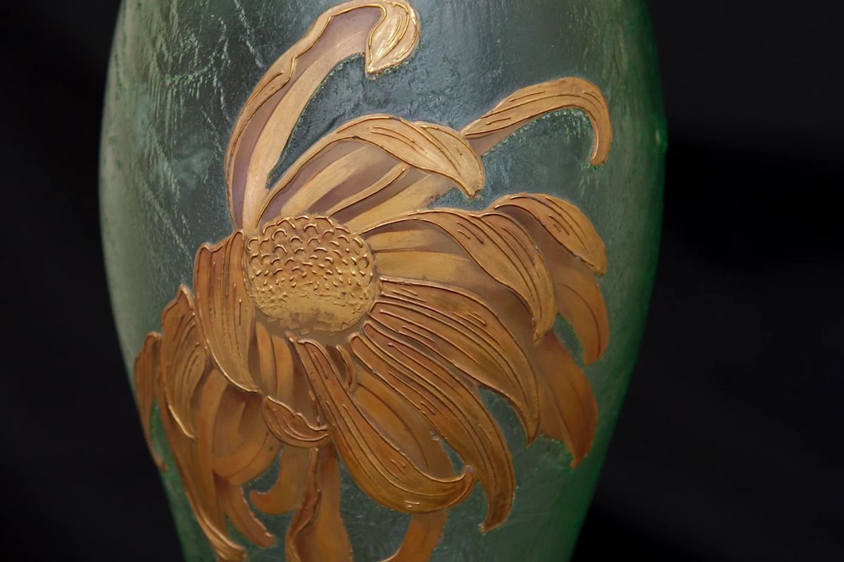 Mont Joye Legras green glass vase