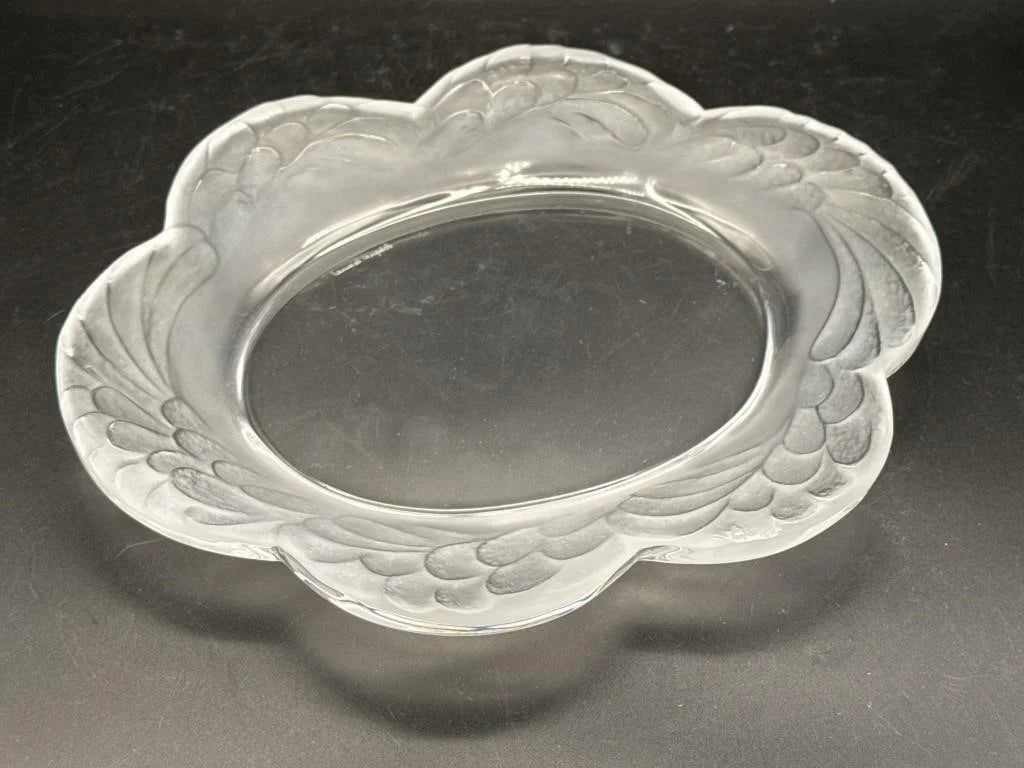 Lalique Frosted Oval Art Glass Plate