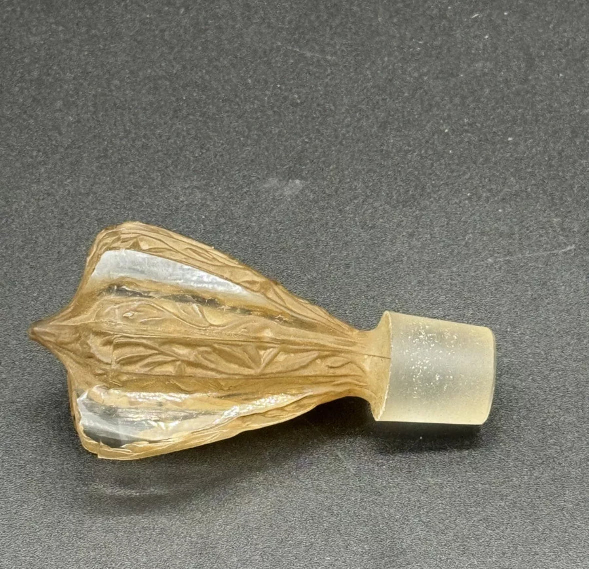 R. Lalique Six Figurines Decanter c1914