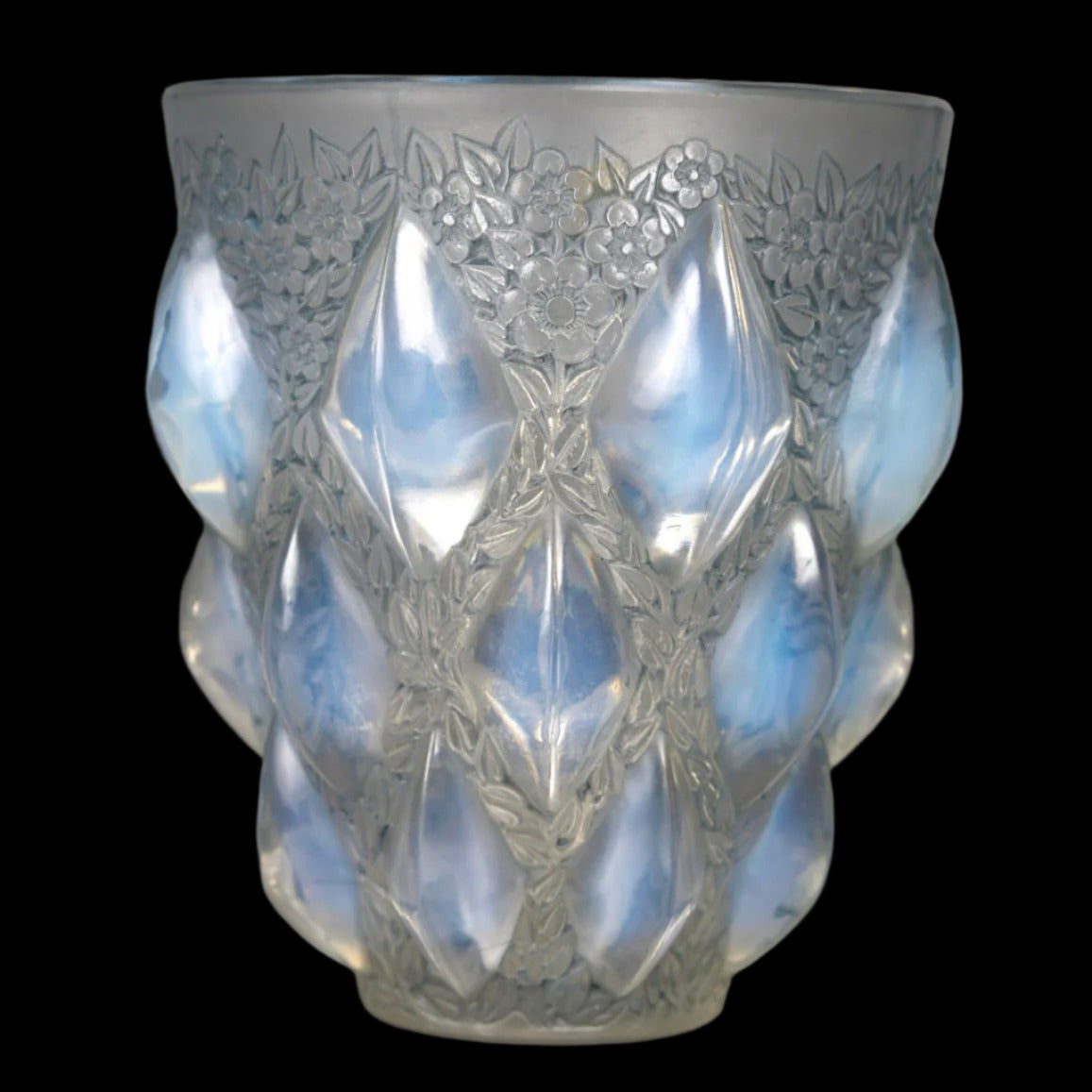 R LALIQUE RAMPILLON PATTERN OPALESCENT VASE GLASS C.1930 RARE