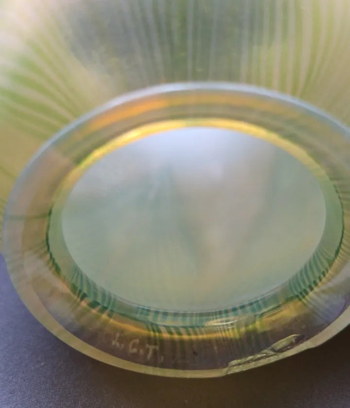 Tiffany Studios Favrile Glass Pulled Feather Shade