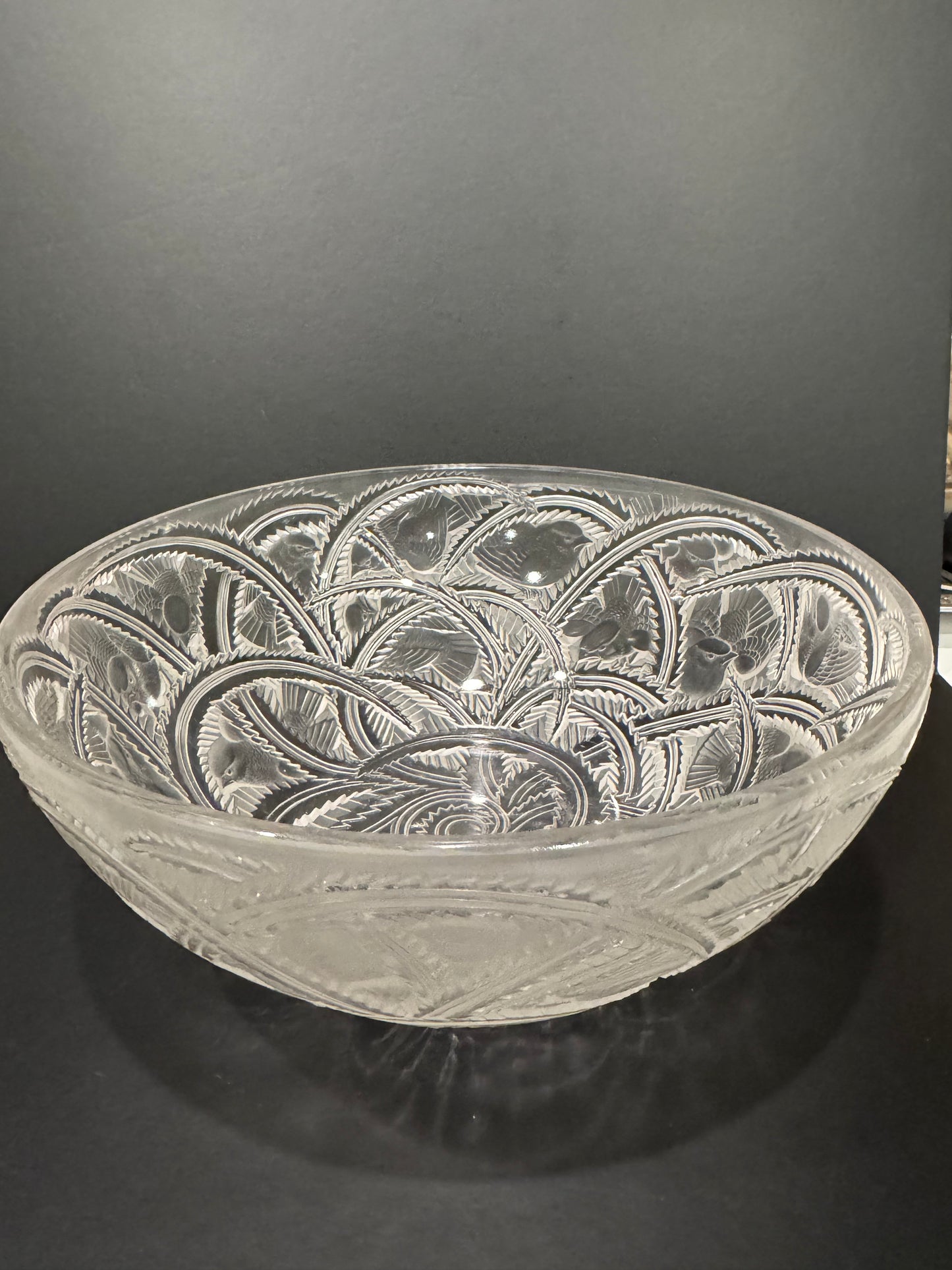 Lalique Crystal Pinsons Bowl