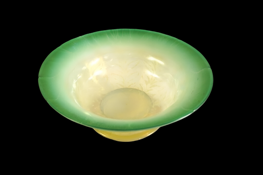 Tiffany Studios Pastel Laurel Leaf Green and Yellow Gold Favrile Glass Footed Bowl