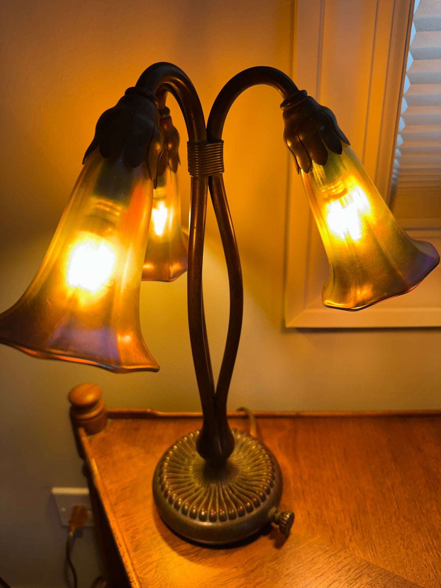 Tiffany Studios 3 light lily table Lamp