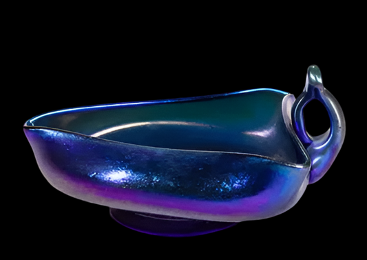 TIFFANY STUDIOS BLUE IRIDESCENT ART GLASS HANDLED NAPPY