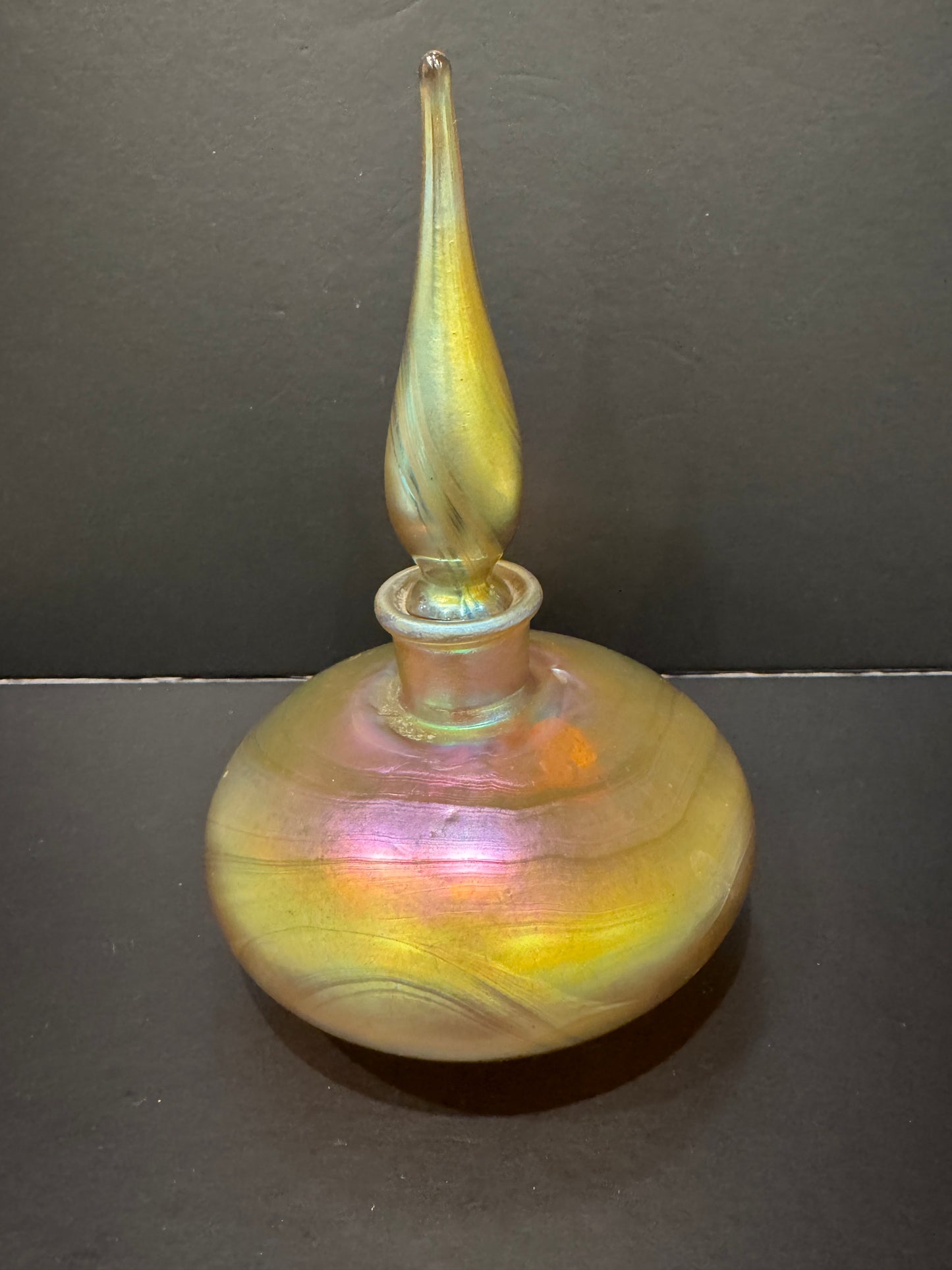 Lundberg Studios Gold Aurene Iridescent Art Glass Perfume Bottle with Stopper – Signed