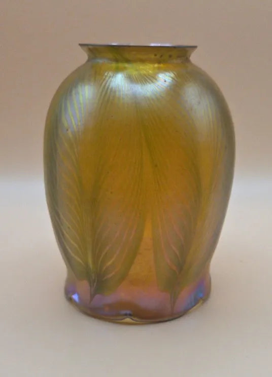Tiffany Studios Favrile Glass Pulled Feather Shade