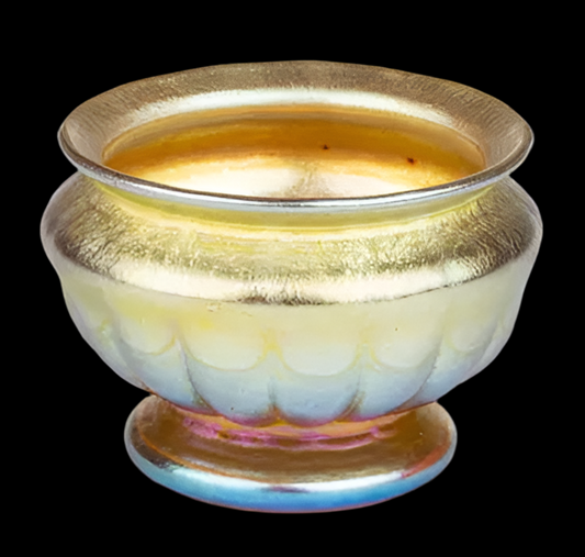 TIFFANY STUDIOS FAVRILE RIBBED IRIDESCENT ART GLASS FOOTED OPEN SALT