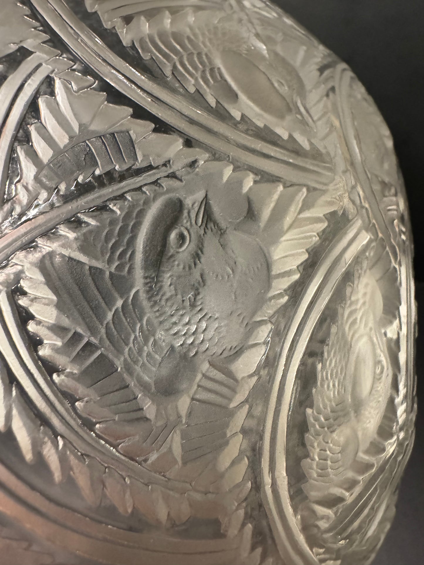 Lalique Crystal Pinsons Bowl