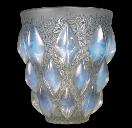 R LALIQUE RAMPILLON PATTERN OPALESCENT VASE GLASS C.1930 RARE